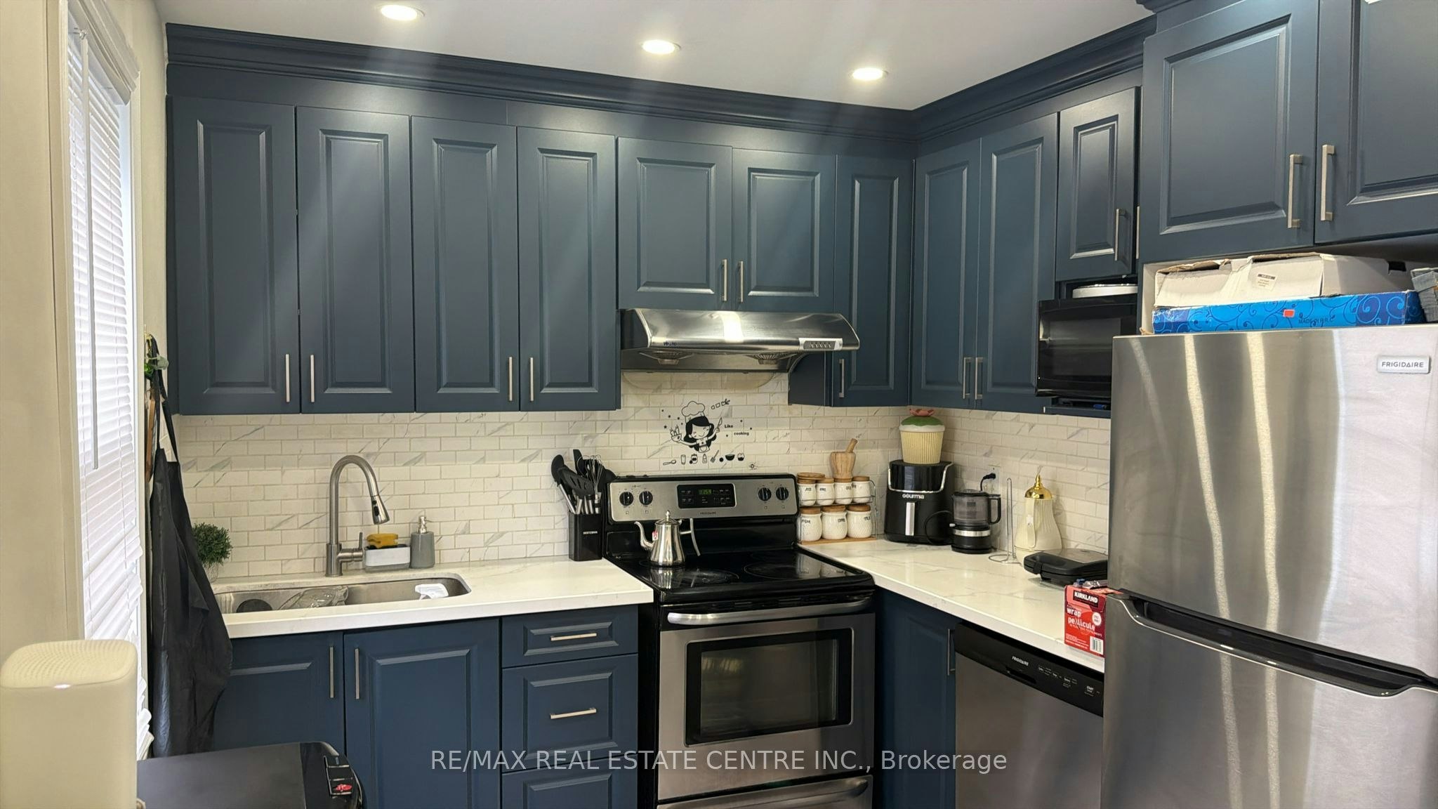 Upper-15 Chelsea Road, Kitchener, ON, N2B 1H7 - 20