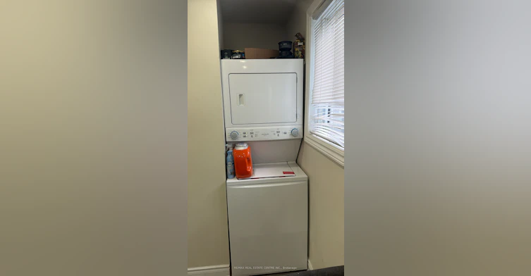 Upper-15 Chelsea Road, Kitchener, ON, N2B 1H7 - 17