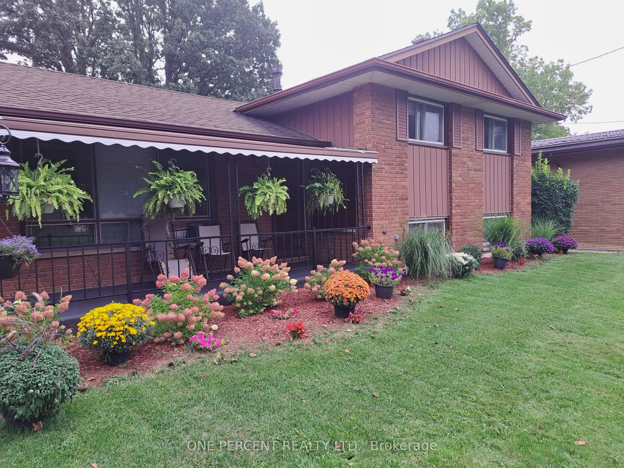 37 Empress Avenue, Welland, ON, L3B 1K6