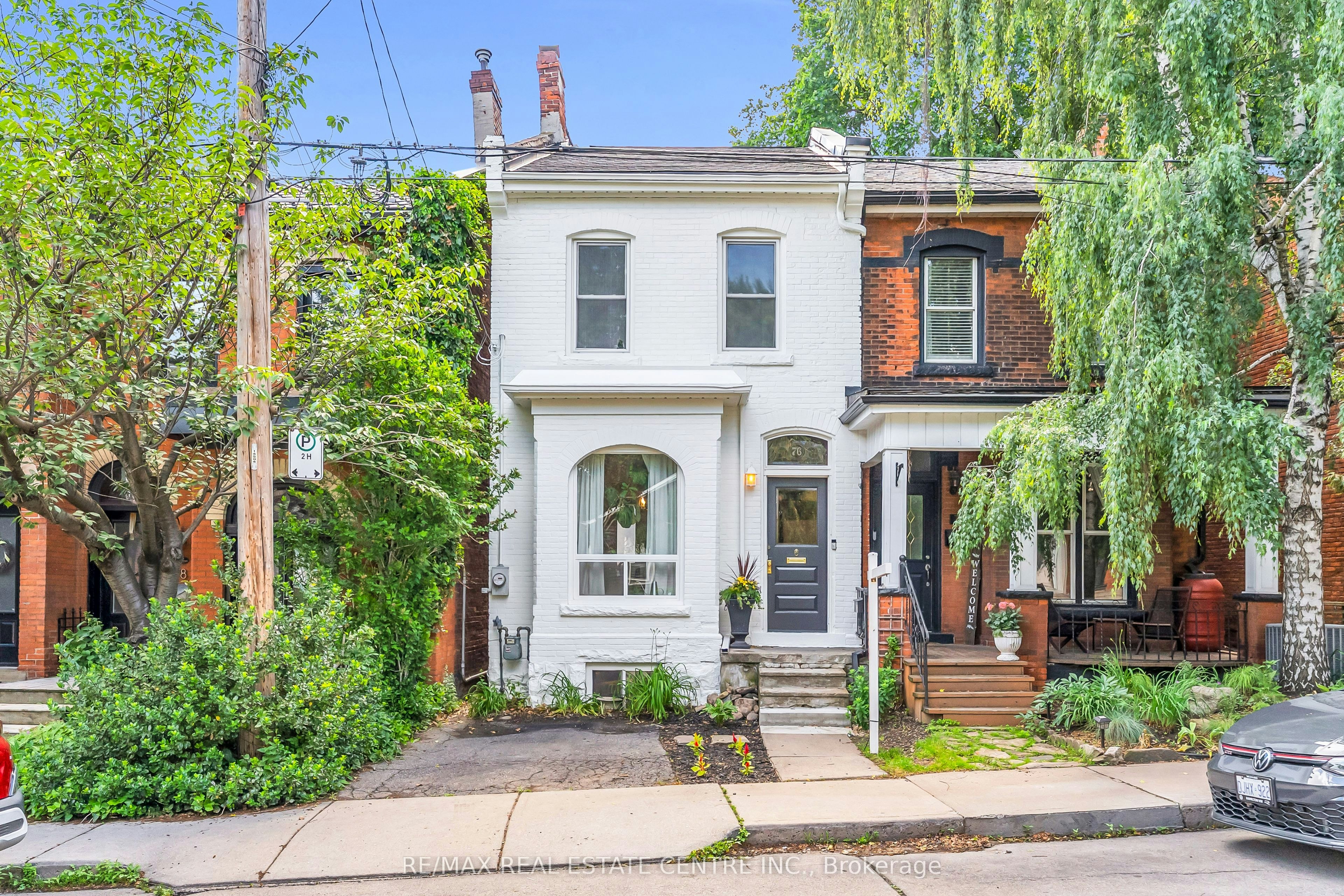 76 Pearl Street N, Hamilton, ON, L8R 2Y9