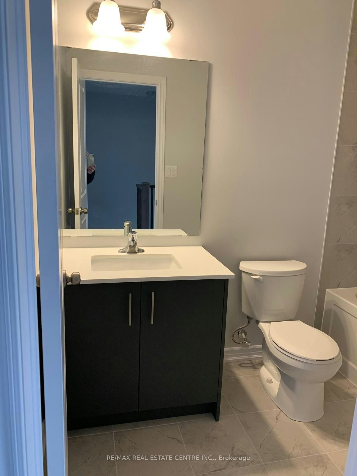 35-124 Compass Trail, Cambridge, ON, N2E 0E3 - 9