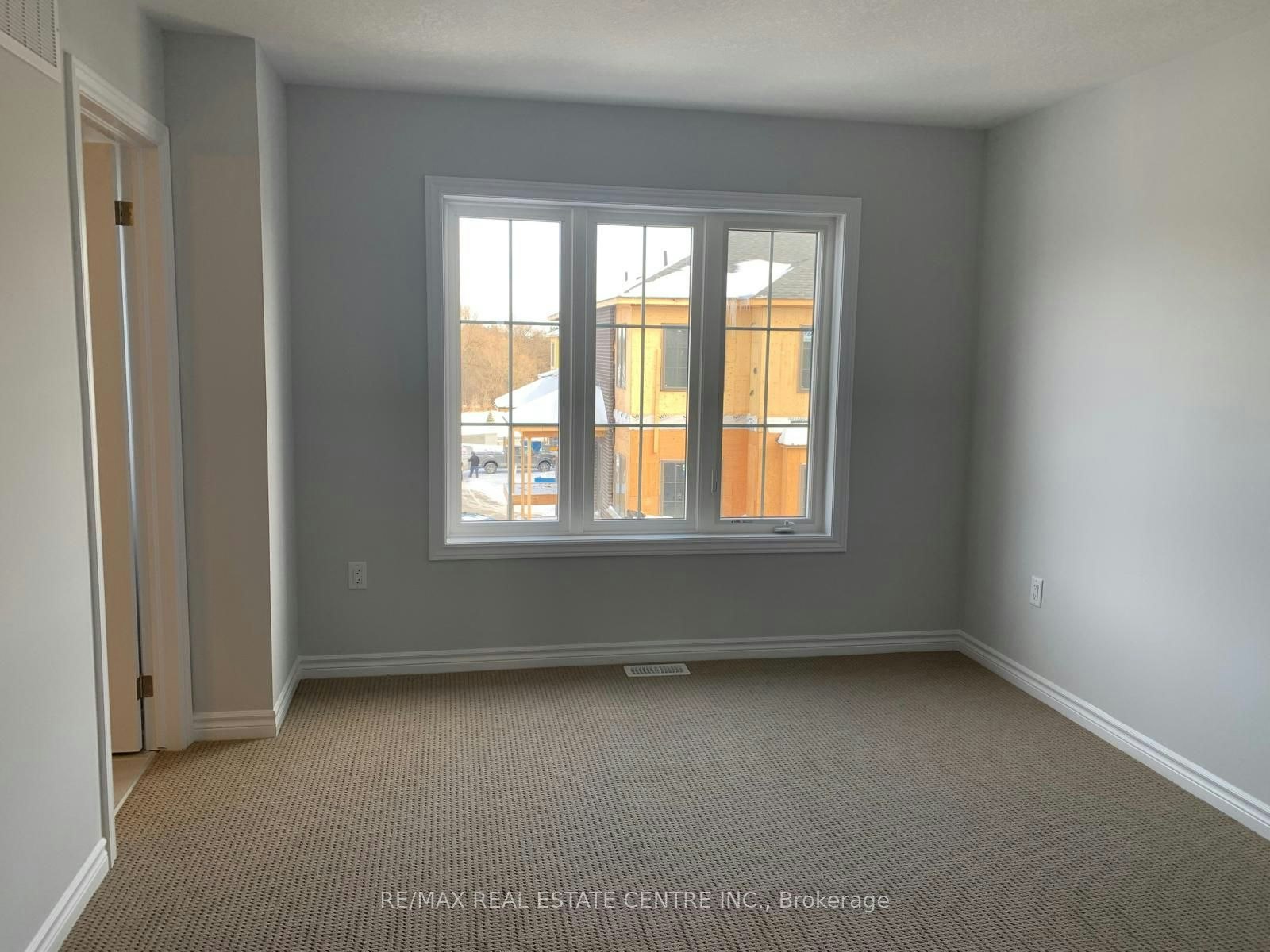 35-124 Compass Trail, Cambridge, ON, N2E 0E3 - 11