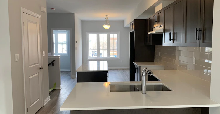 35-124 Compass Trail, Cambridge, ON, N2E 0E3 - 8