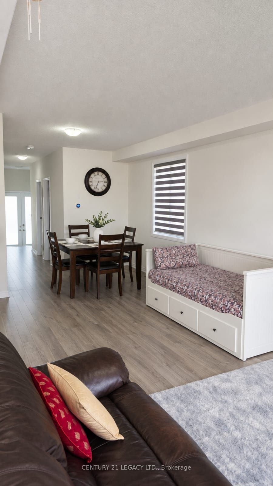 19 Langridge Way, Cambridge, ON, N1S 0E3 - 4