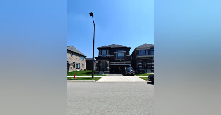 19 Langridge Way, Cambridge, ON, N1S 0E3 - 2