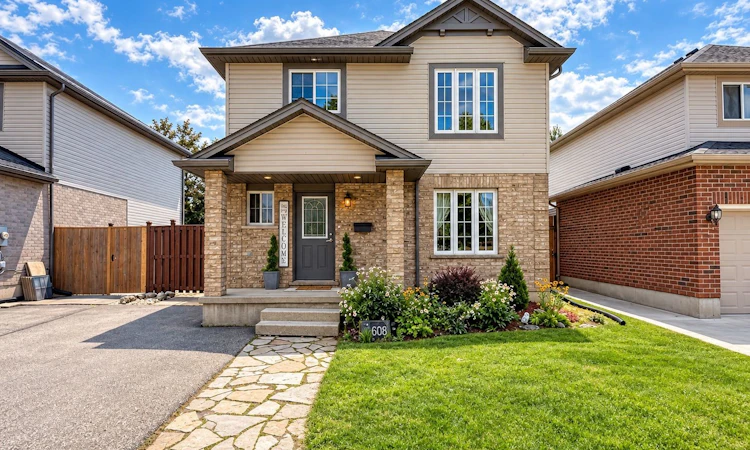 608 Highview Drive