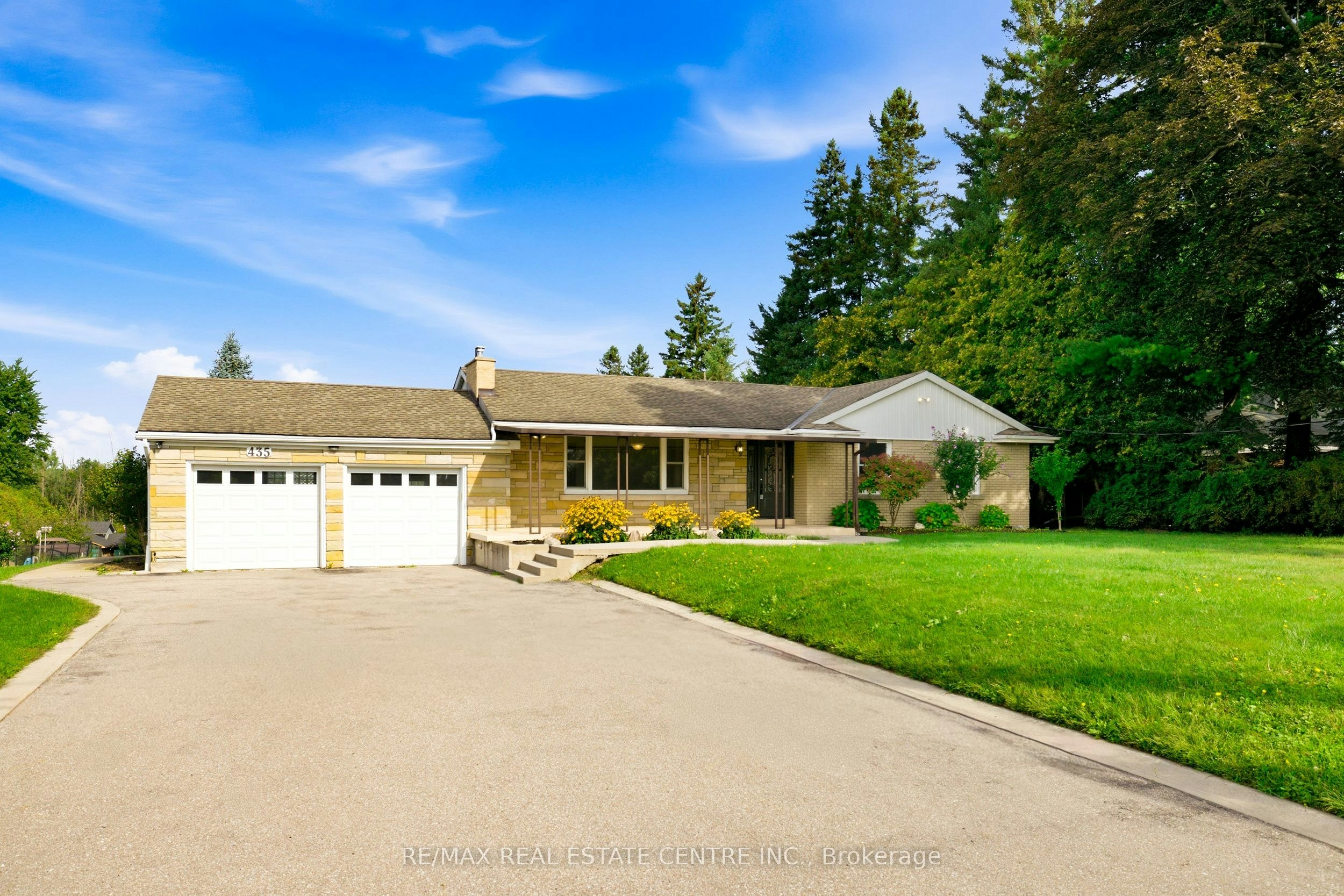 435 Parkside Drive, Hamilton, ON, L8B 0Y6