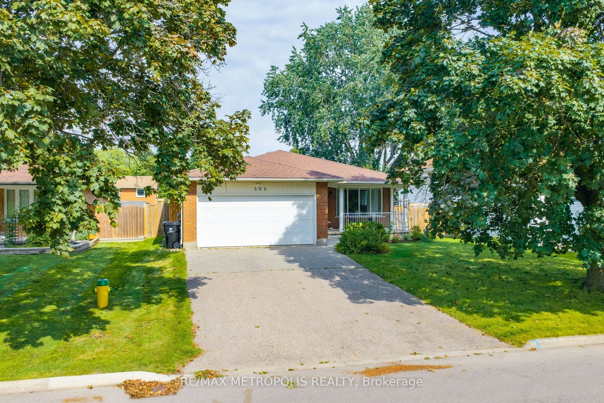 598 Black Oak Crescent, Waterloo, ON, N2V 1A5