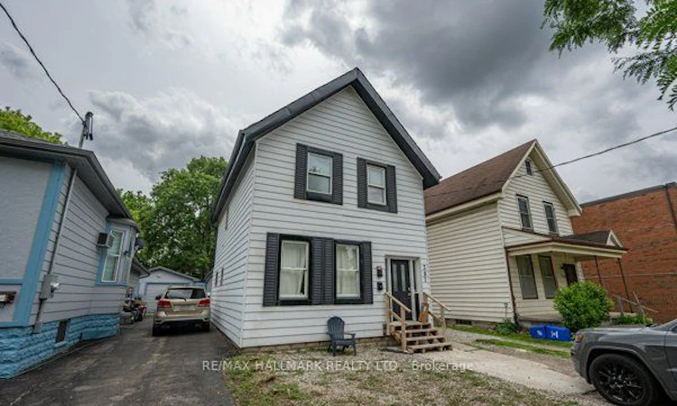 Main & Upper-307 Grey Street