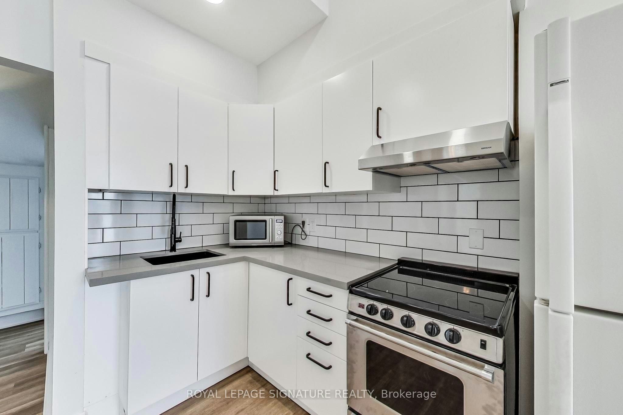 2-102 West Avenue S, Hamilton, ON, L8N 2S3 - 13