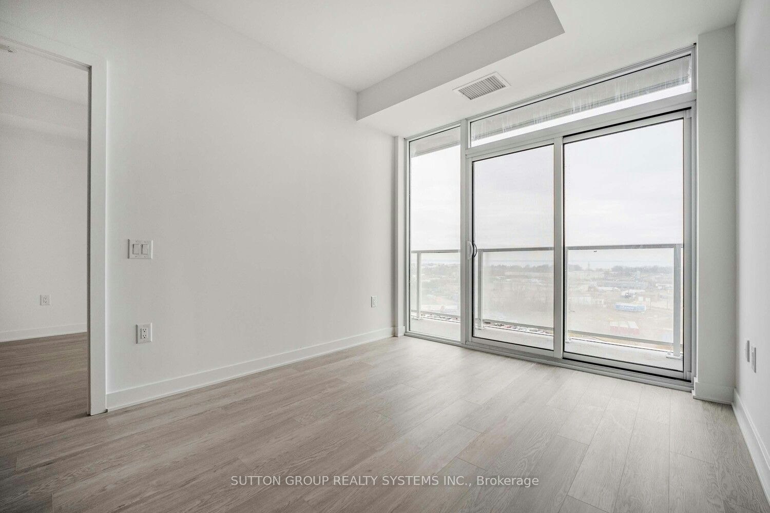 911-2782 Barton Street E, Hamilton, ON, L8E 0L3 - 9