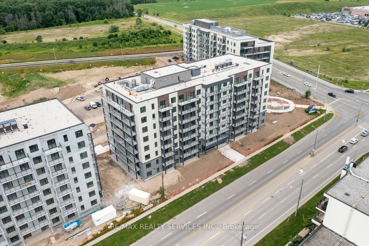 504-181 Elmira Road S, Guelph, ON, N1K 0E4 - 2