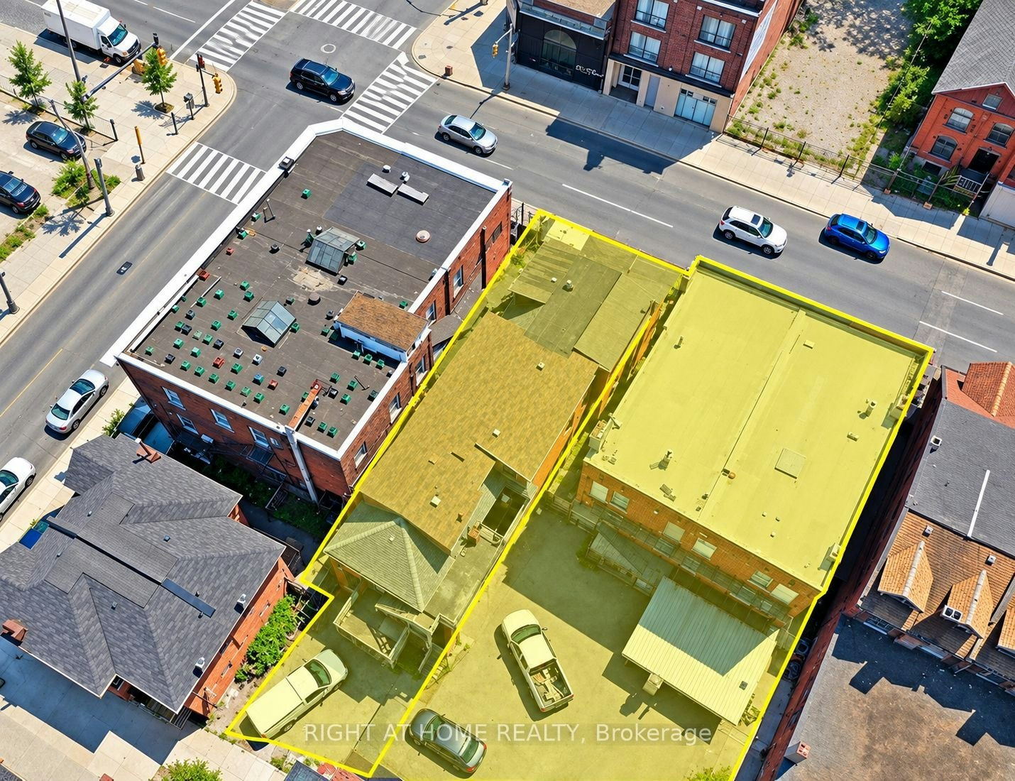 663 King Street E, Hamilton, ON, L8N 1E5