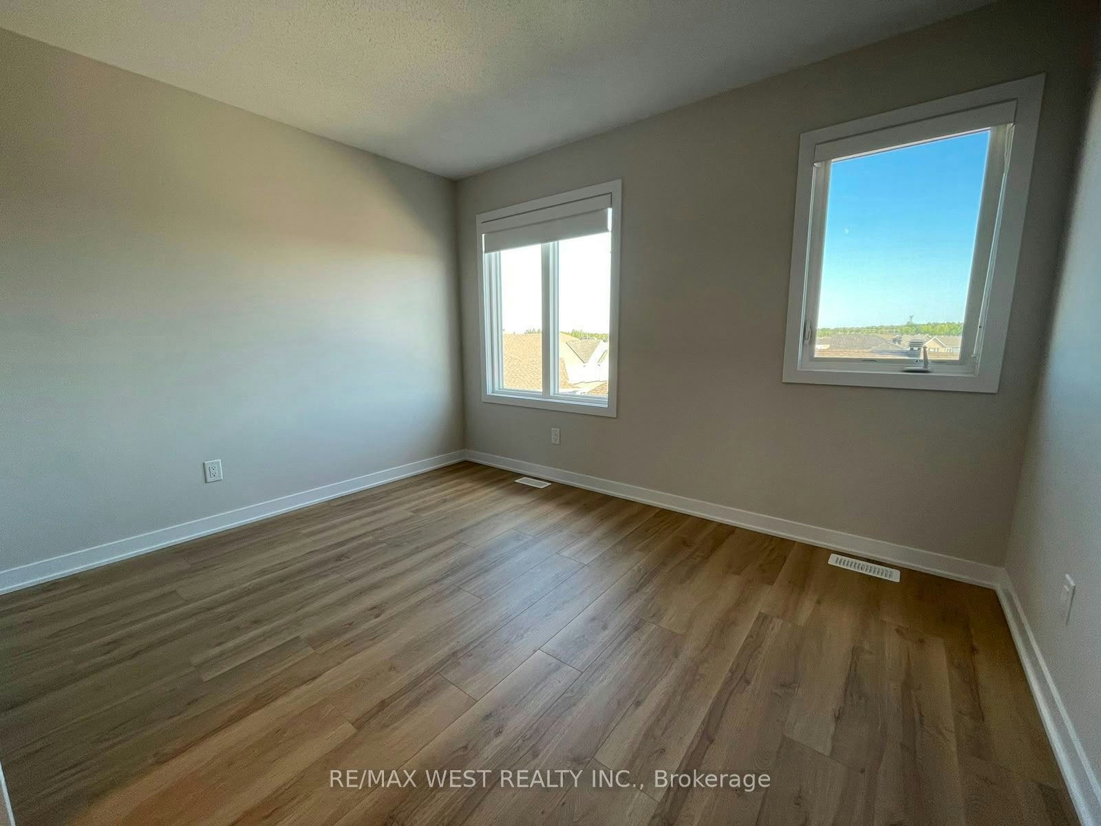 779 Utopie Private, Ottawa, ON, K1W 0M5 - 12