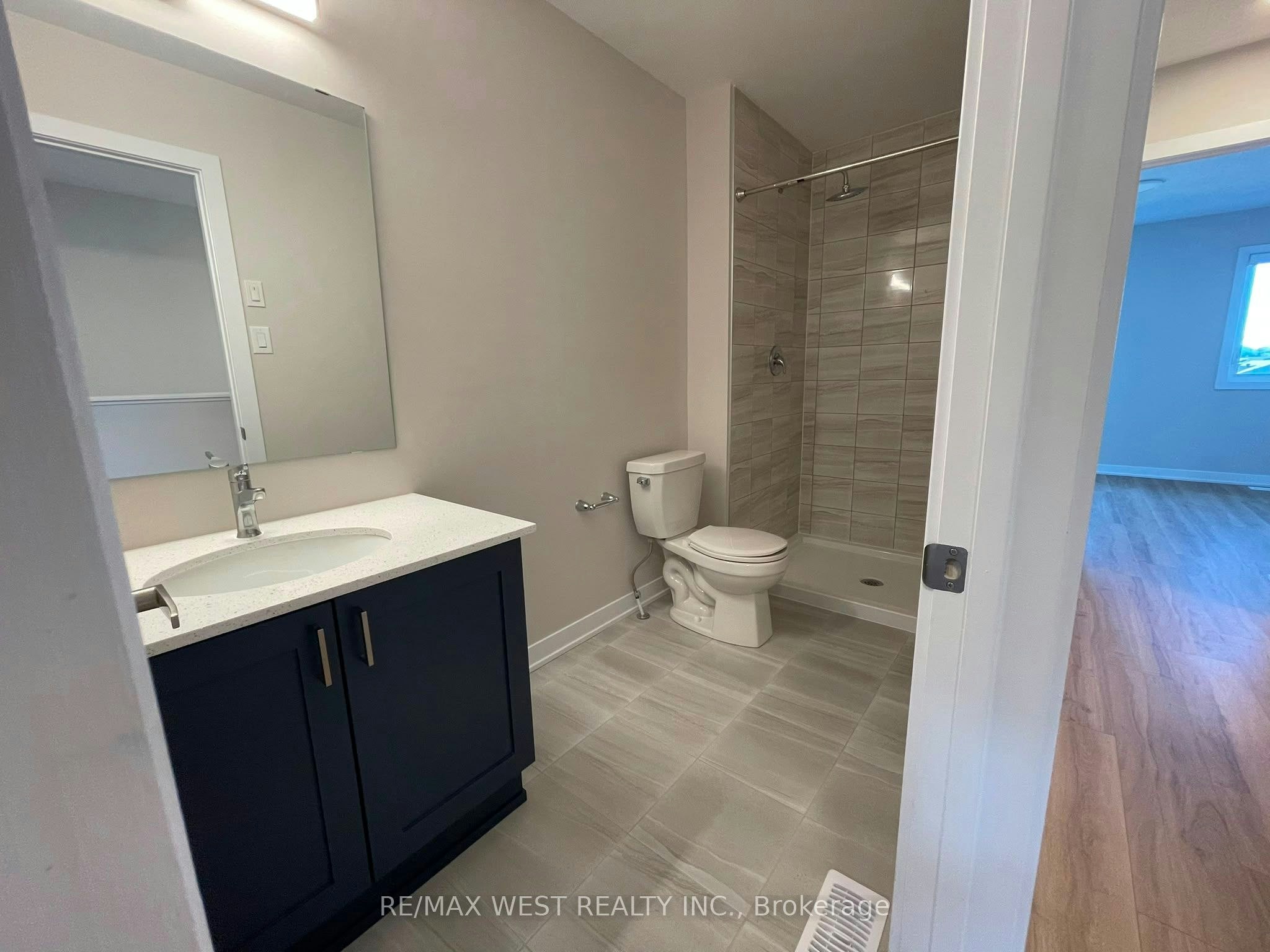 810 Utopie Private, Ottawa, ON, K1W 0M5 - 17