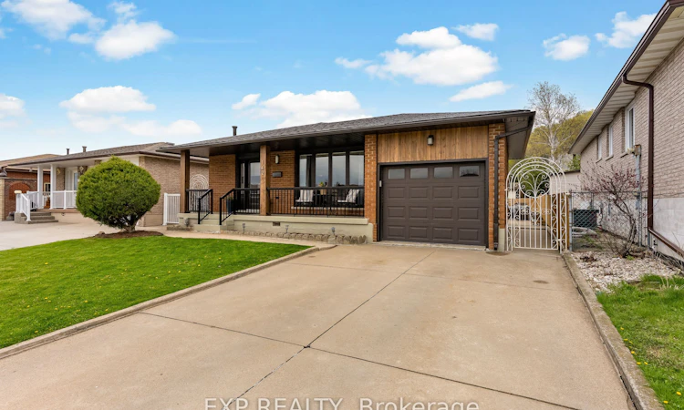 142 Marcella Crescent