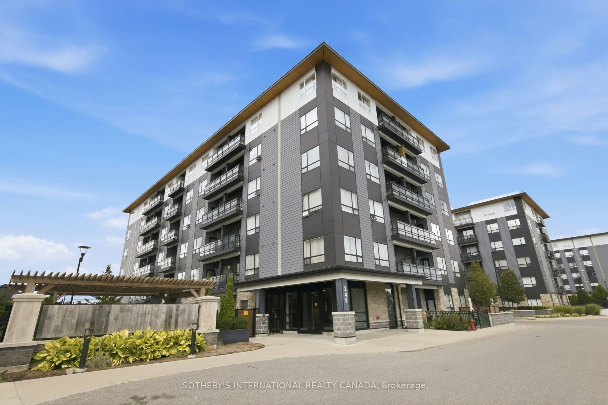 514-247 Northfield Drive E, Waterloo, ON, N2K 0H1 - 14