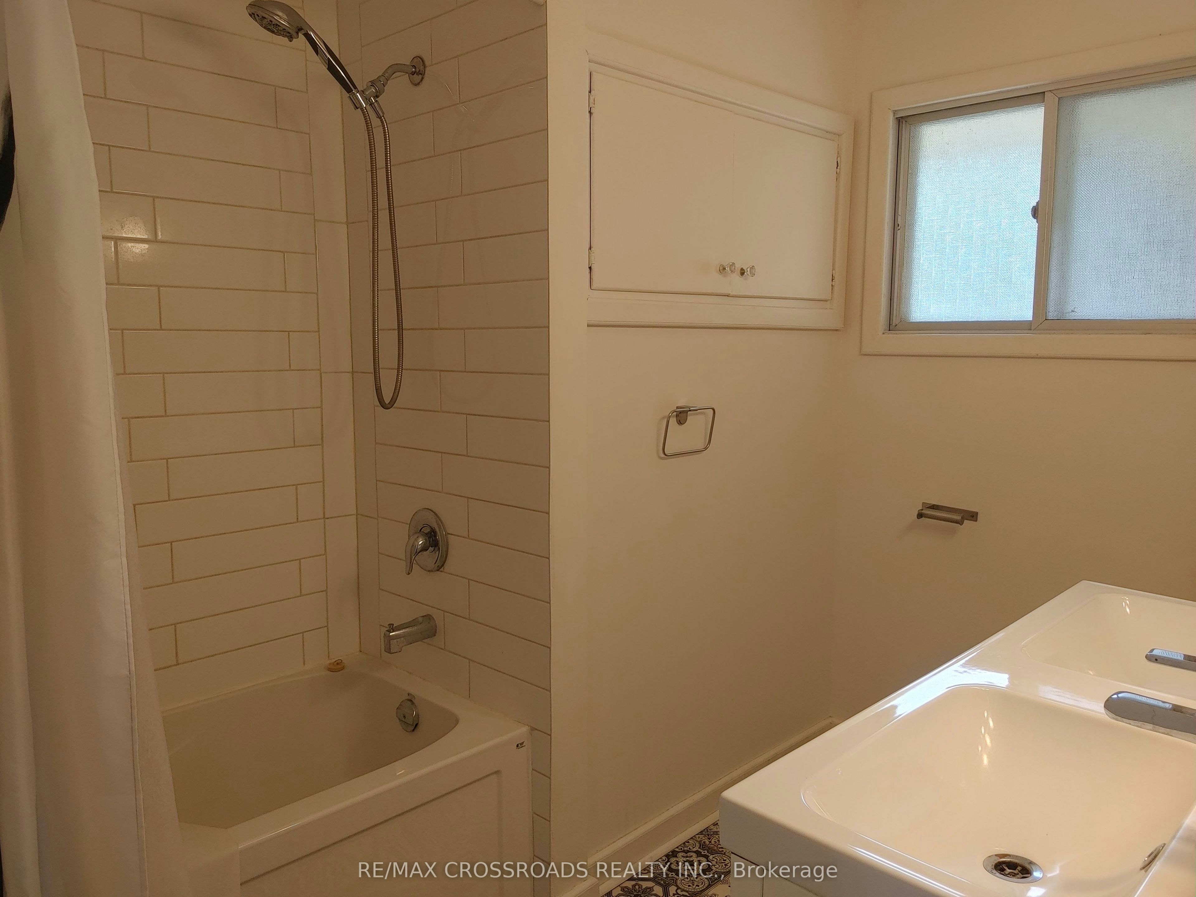 23 Strathmere Place, Guelph, ON, N1H 5L7 - 10