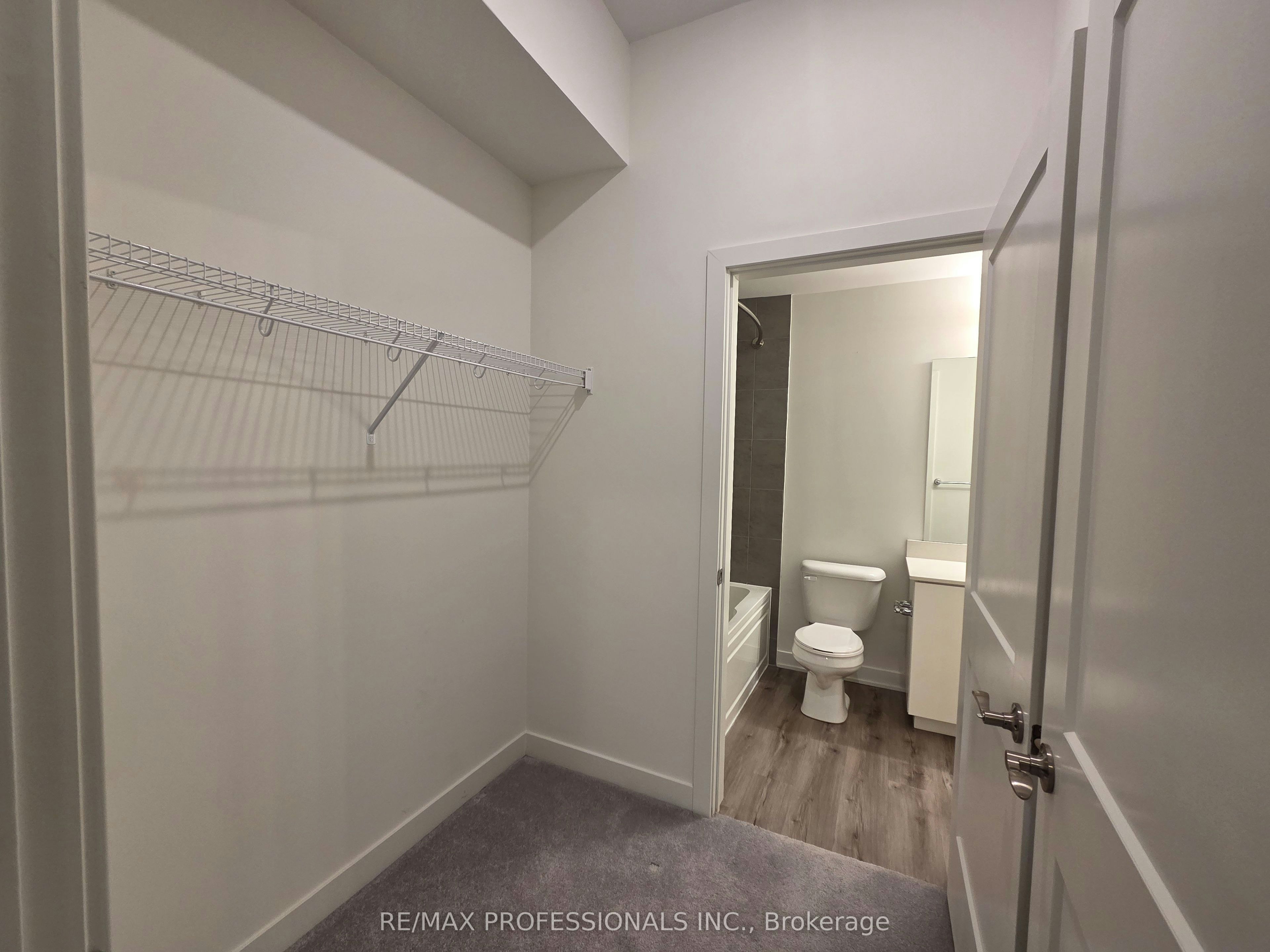 132-110 Fergus Avenue, Kitchener, ON, N2A 0K9 - 14