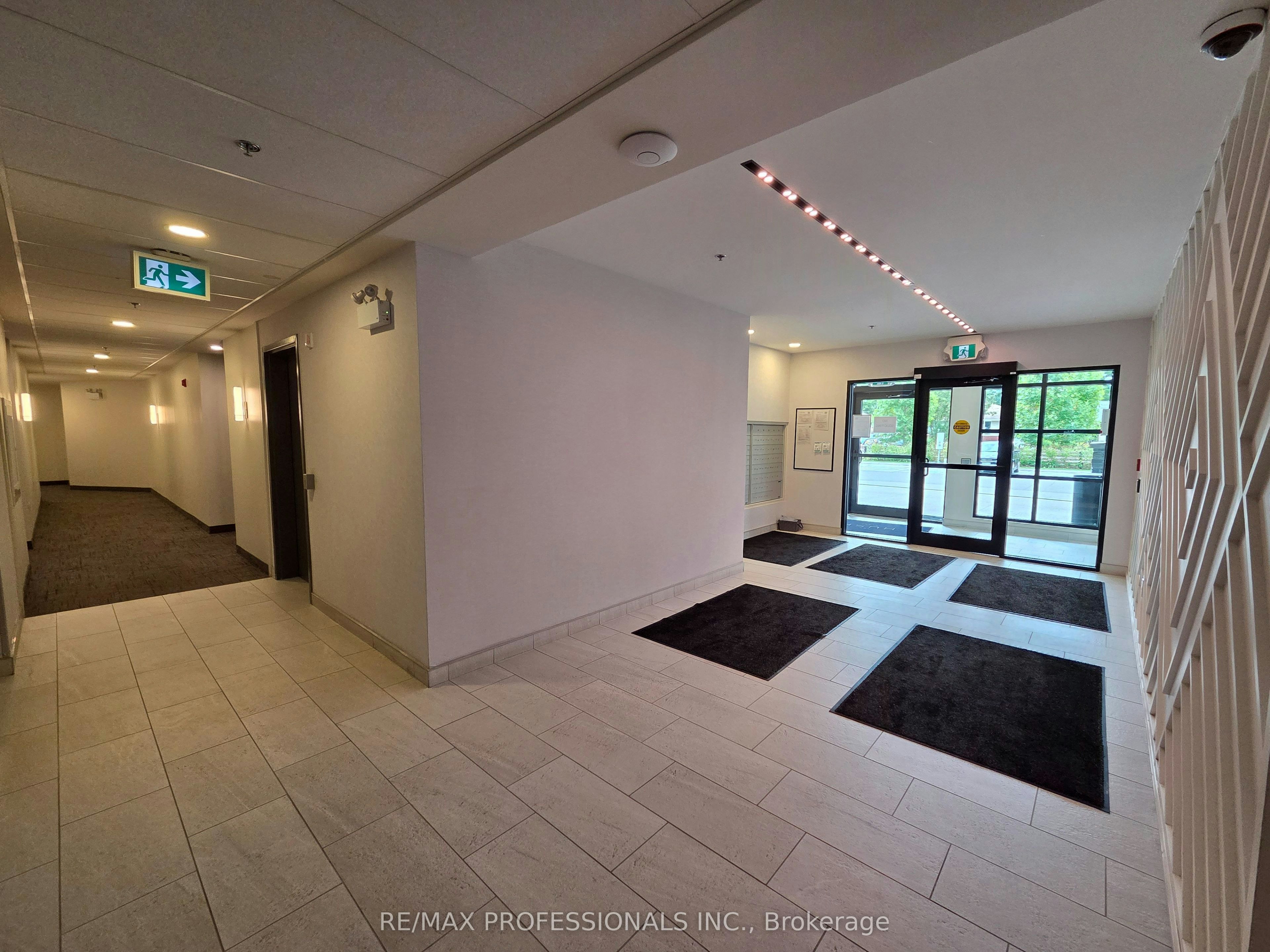 132-110 Fergus Avenue, Kitchener, ON, N2A 0K9 - 2