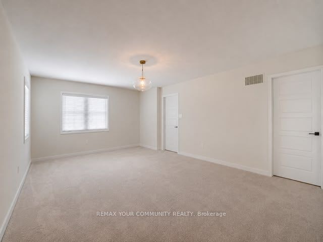 2 Prestwick Street, Hamilton, ON, L8J 0K7 - 16