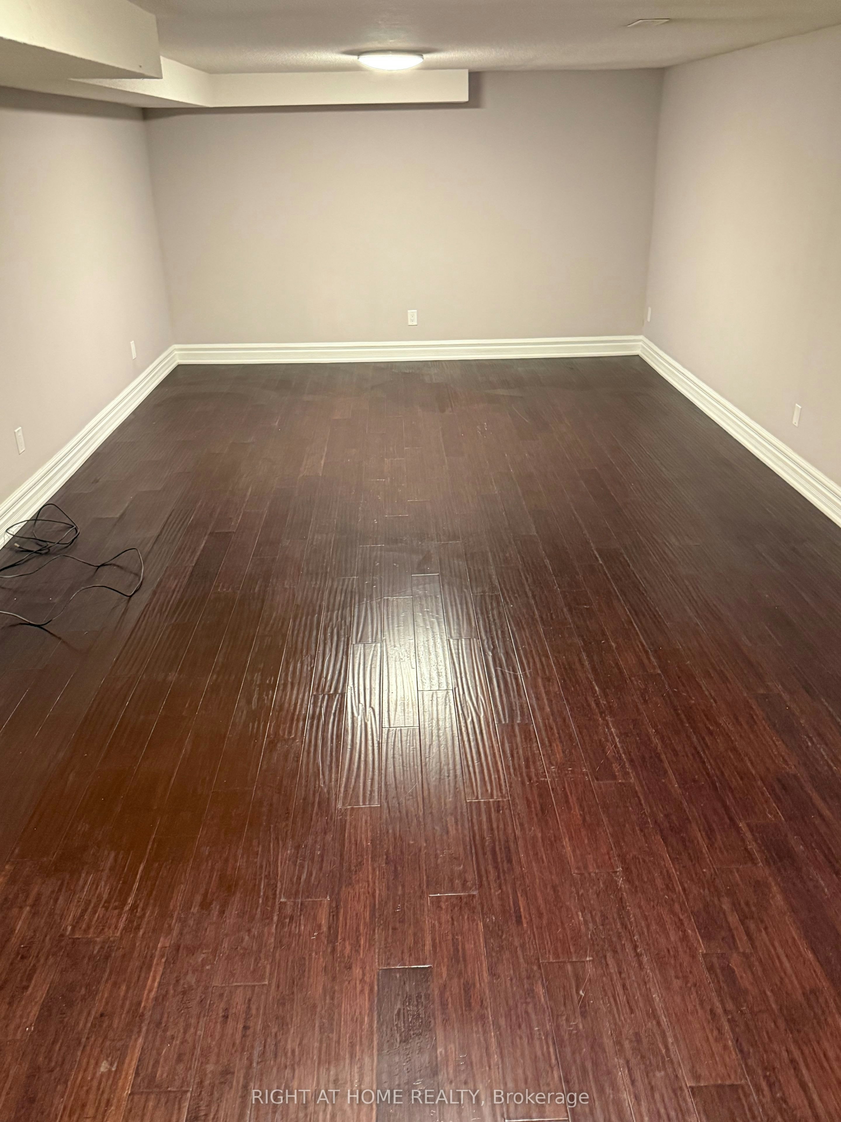 35 Bloomsbury Court, Hamilton, ON, L9G 4L6 - 10