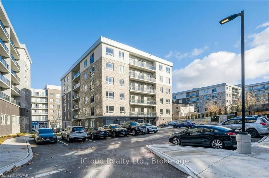 B312-275 Larch Street, Waterloo, ON, N2L 3R2 - 4