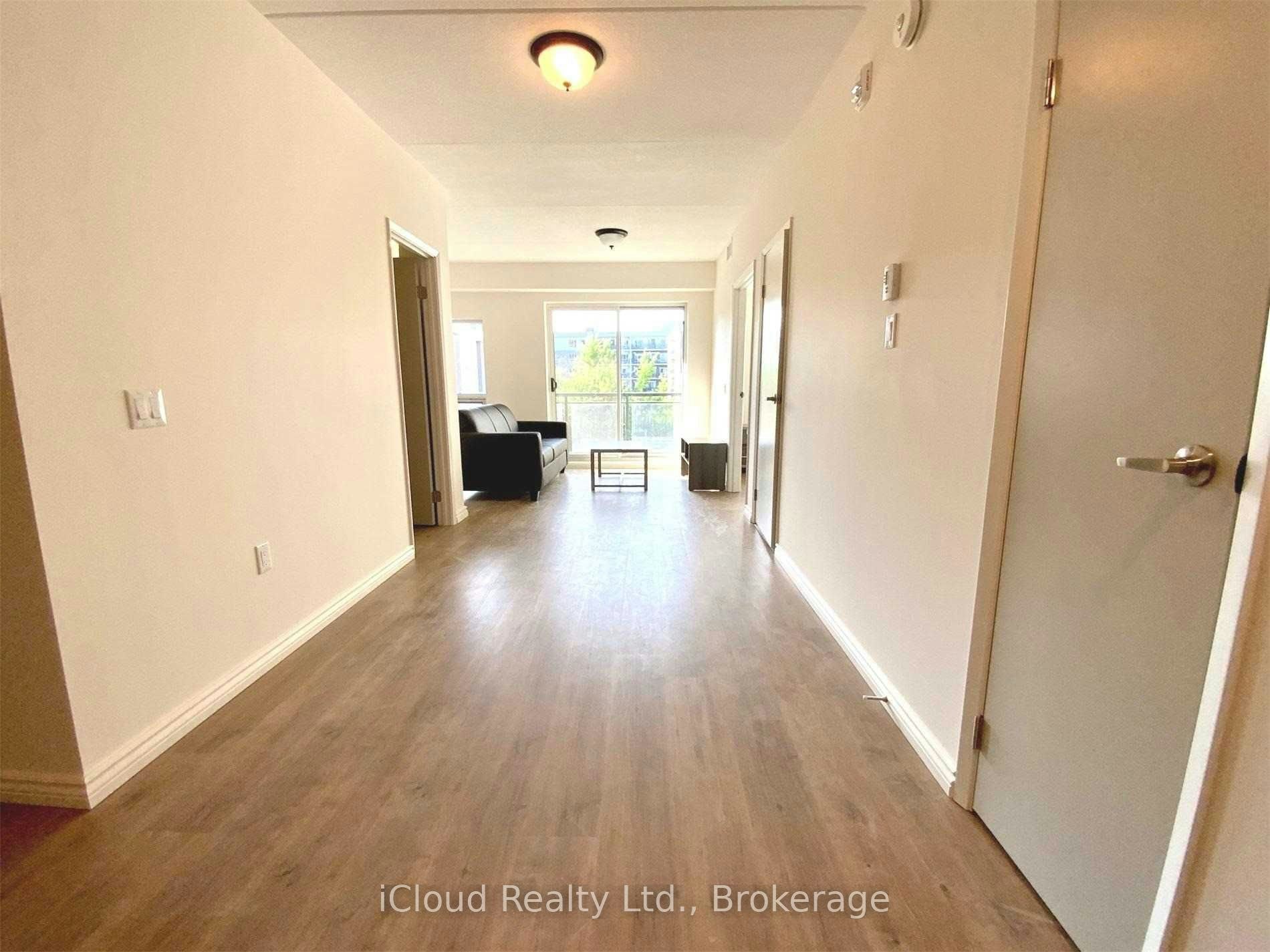 B312-275 Larch Street, Waterloo, ON, N2L 3R2 - 7