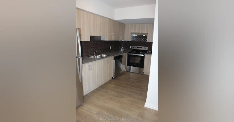 B312-275 Larch Street, Waterloo, ON, N2L 3R2 - 9