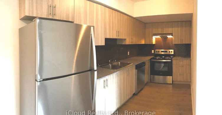 B312-275 Larch Street, Waterloo, ON, N2L 3R2 - 10