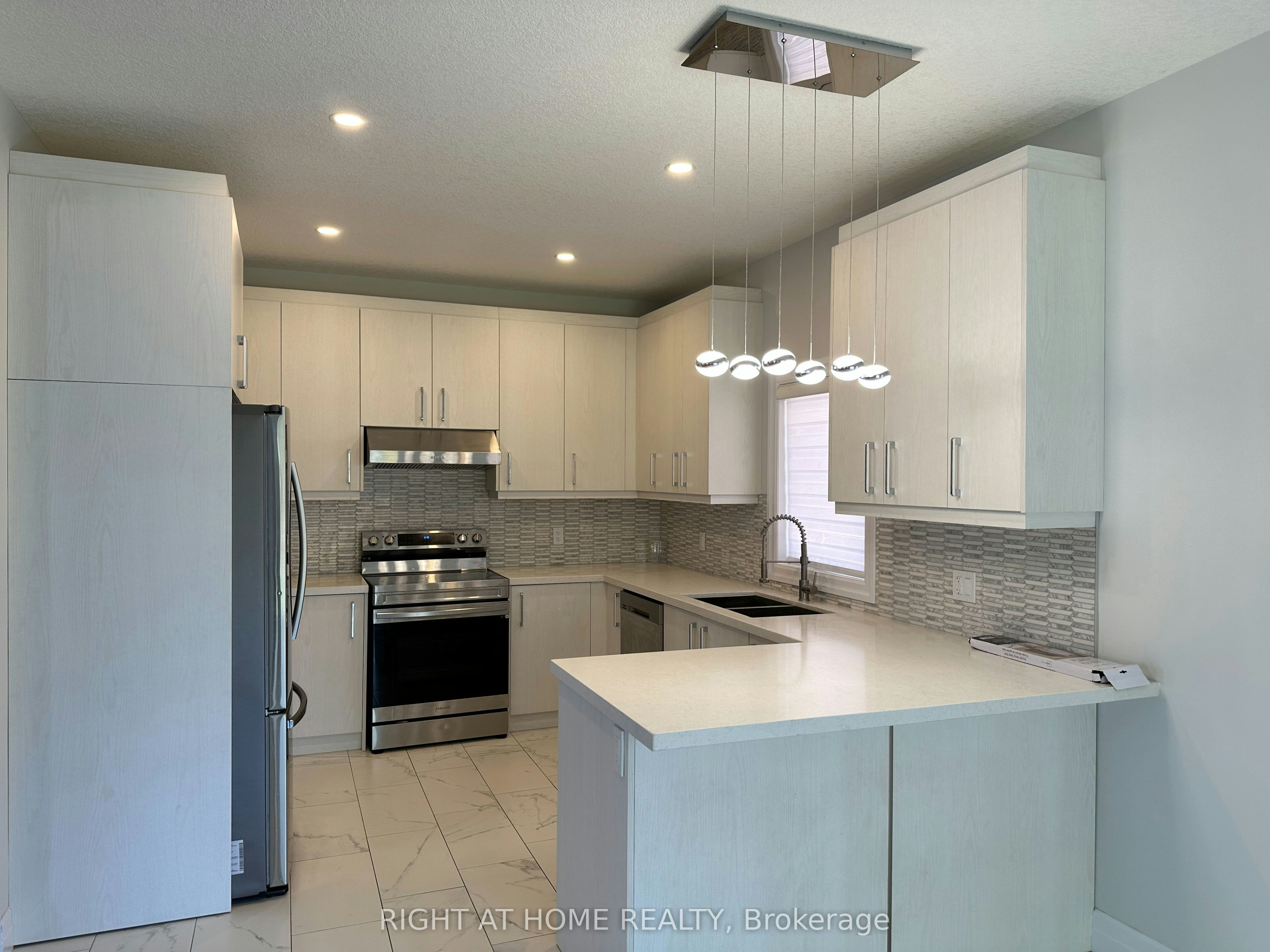 2967 Petty Road, London, ON, N6L 0H1 - 10