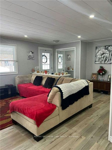 Upper-339 William Street, Shelburne, ON, L9V 2W9 - 13