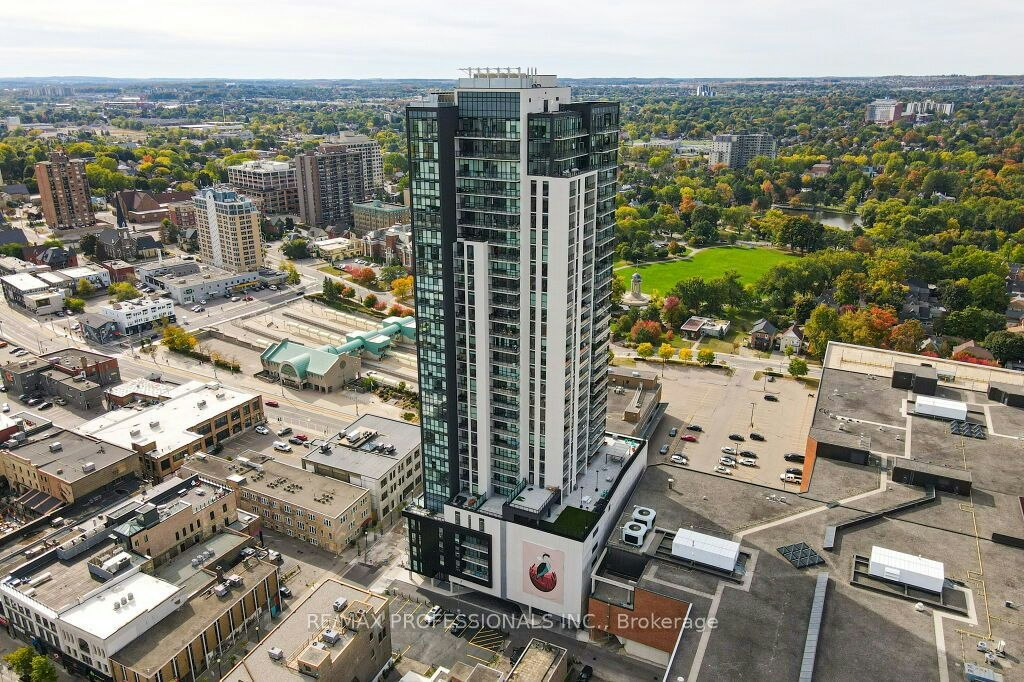 2504-60 Charles Street W, Kitchener, ON, N2G 0C9
