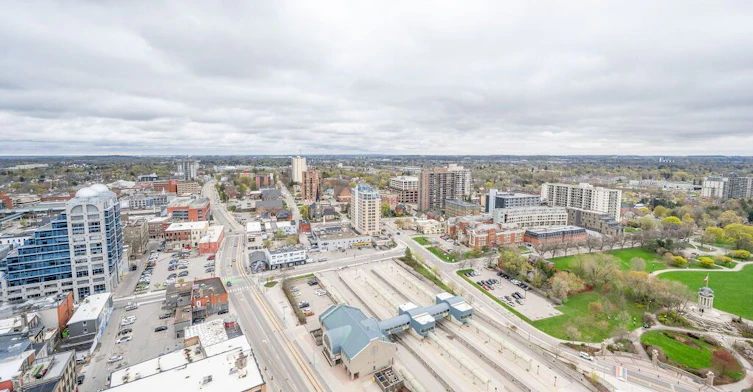 2504-60 Charles Street W, Kitchener, ON, N2G 0C9 - 17