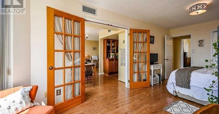 406-200 Limeridge Road W, Hamilton, ON, L9C 2V4 - 7