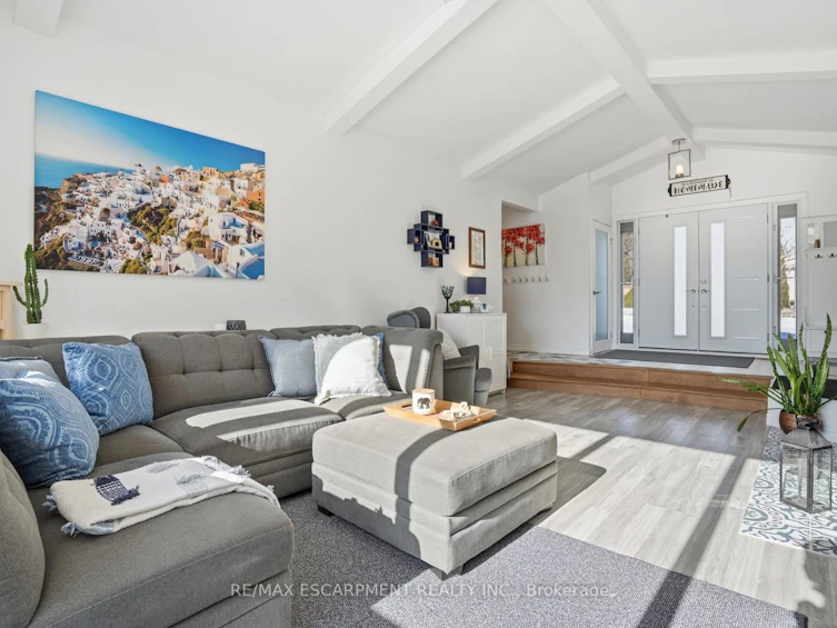 81 Thomson Drive, Hamilton, ON, L8B 0G5 - 8