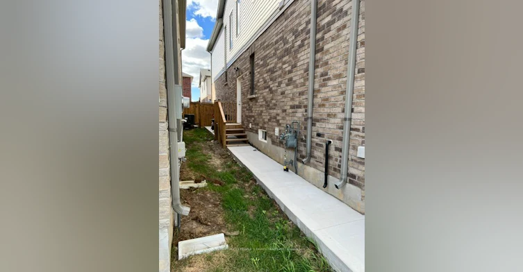 54 Prince Philip Boulevard, North Dumfries, ON, N0B 1E0 - 3