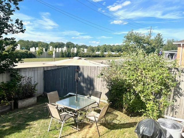 44 Senior Crescent, Cambridge, ON, N1T 2K6 - 23