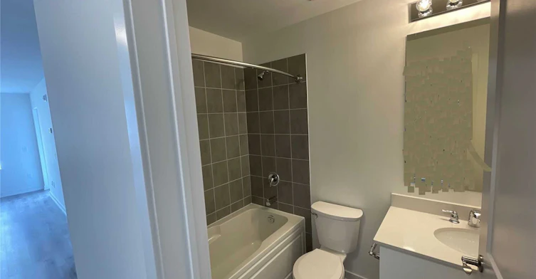 206-247 Northfield Drive E, Waterloo, ON, N2K 0H1 - 9