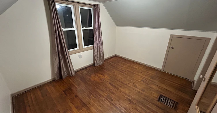 1315 Partington Avenue, Windsor, ON, N9B 2P5 - 11