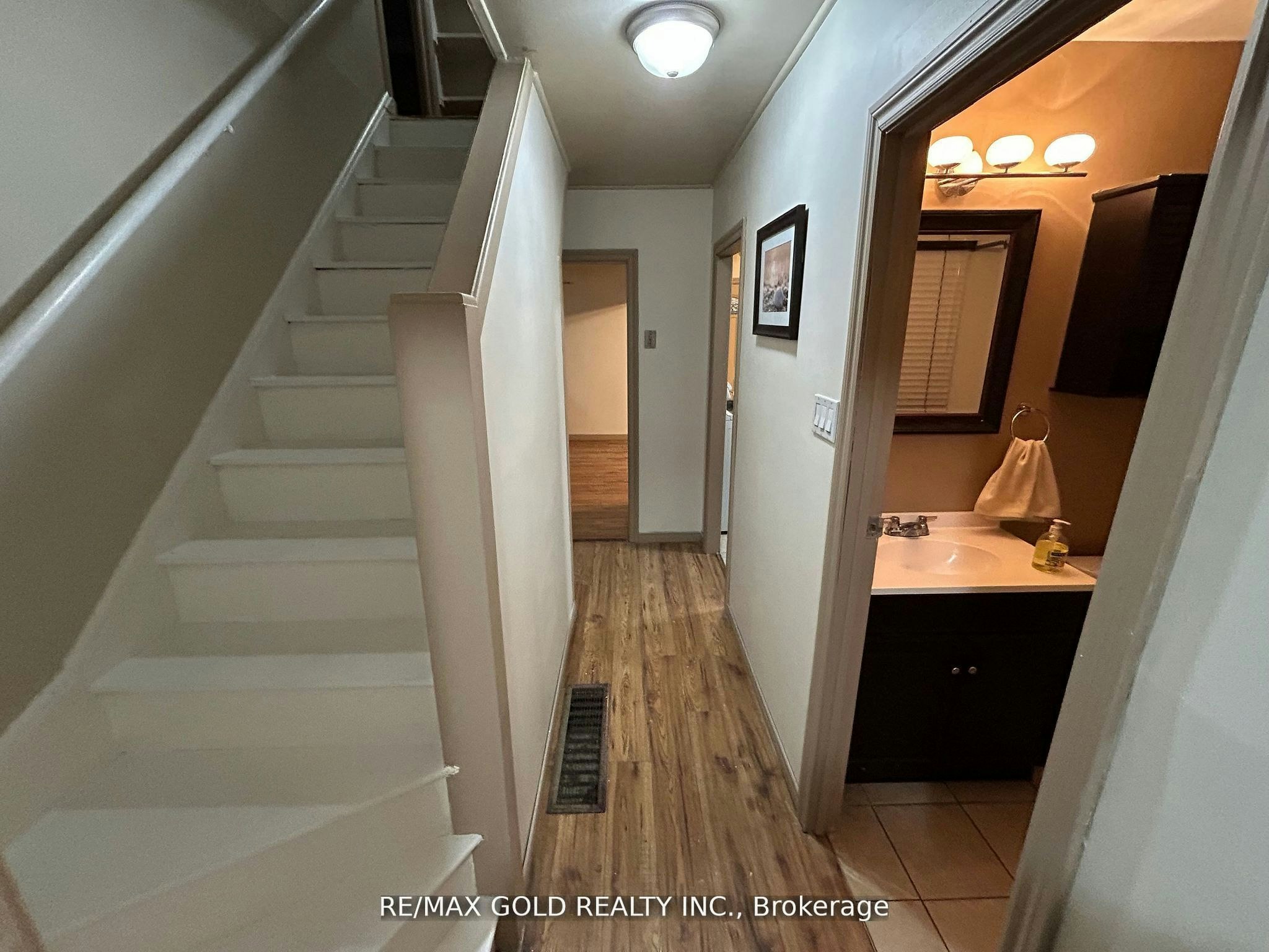 1315 Partington Avenue, Windsor, ON, N9B 2P5 - 7