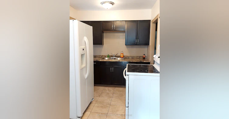 1315 Partington Avenue, Windsor, ON, N9B 2P5 - 3