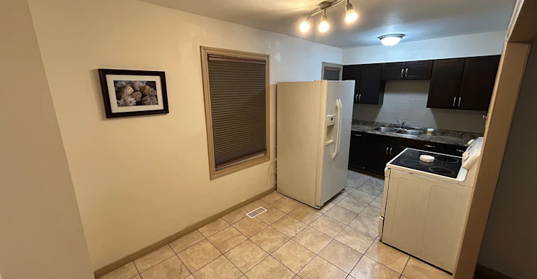 1315 Partington Avenue, Windsor, ON, N9B 2P5 - 4