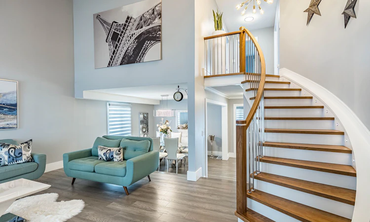 114 Parkwood Crescent