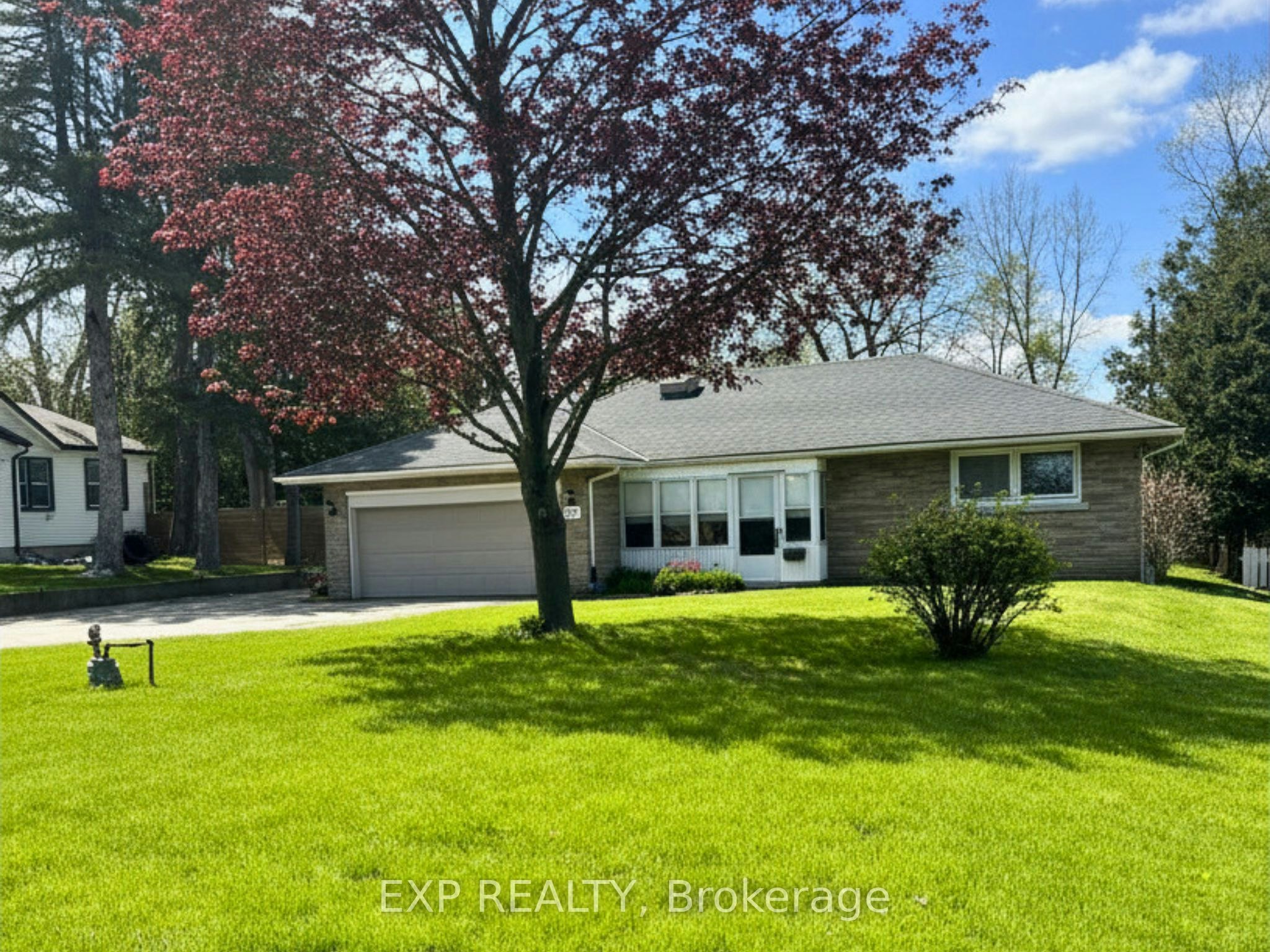 517 Norfolk Street S, Norfolk County, ON, N3Y 2X6
