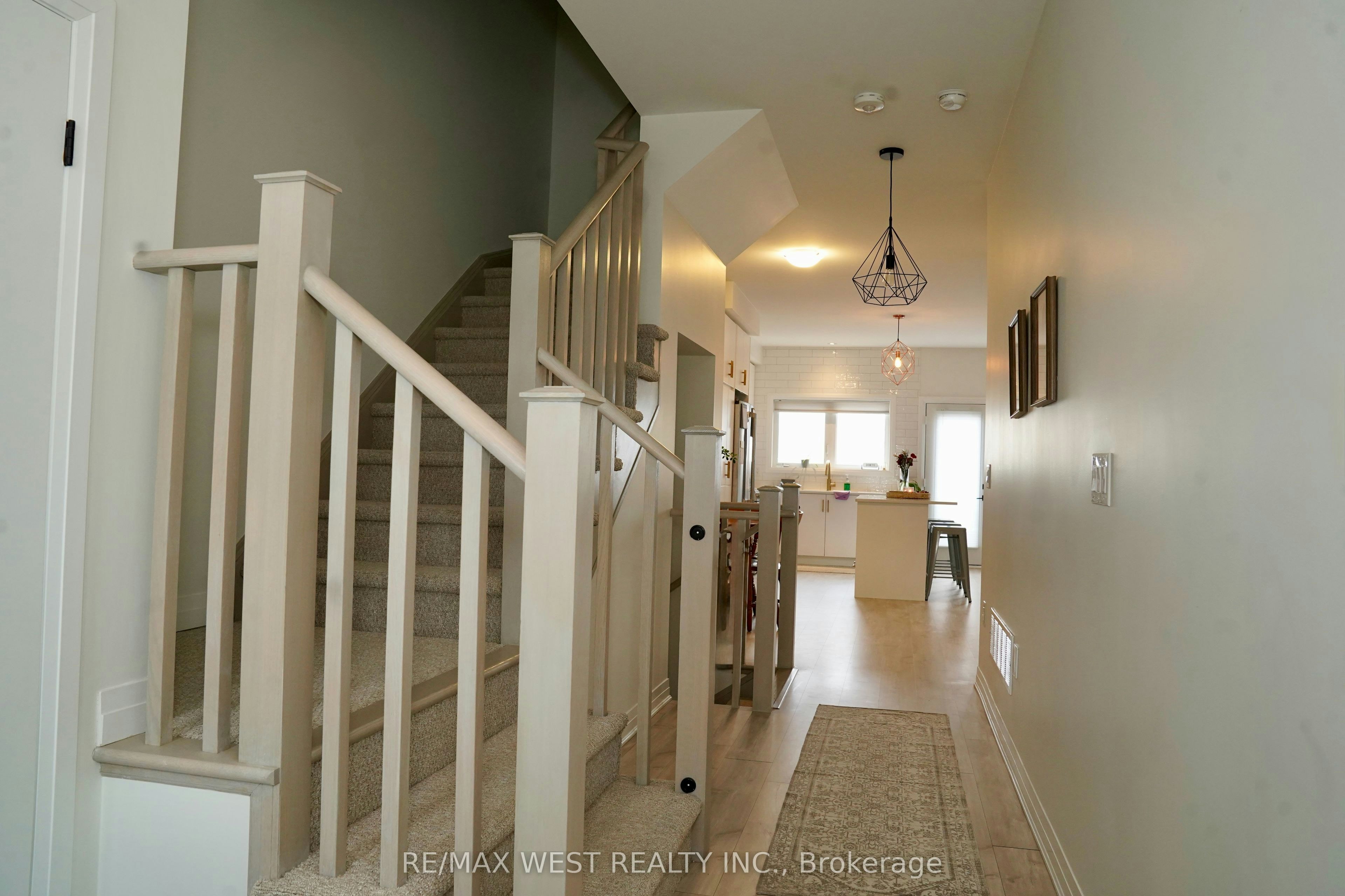 4067 Fracchioni Drive, Lincoln, ON, L0R 1B4 - 2