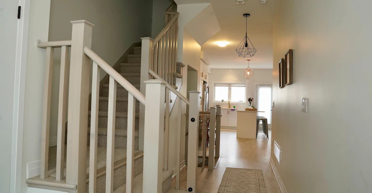 4067 Fracchioni Drive, Lincoln, ON, L0R 1B4 - 2