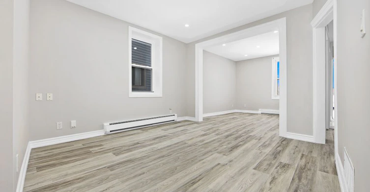 83 Moira Street W, Belleville, ON, K8P 1S7 - 8