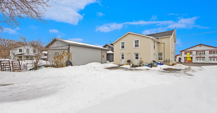 83 Moira Street W, Belleville, ON, K8P 1S7 - 18