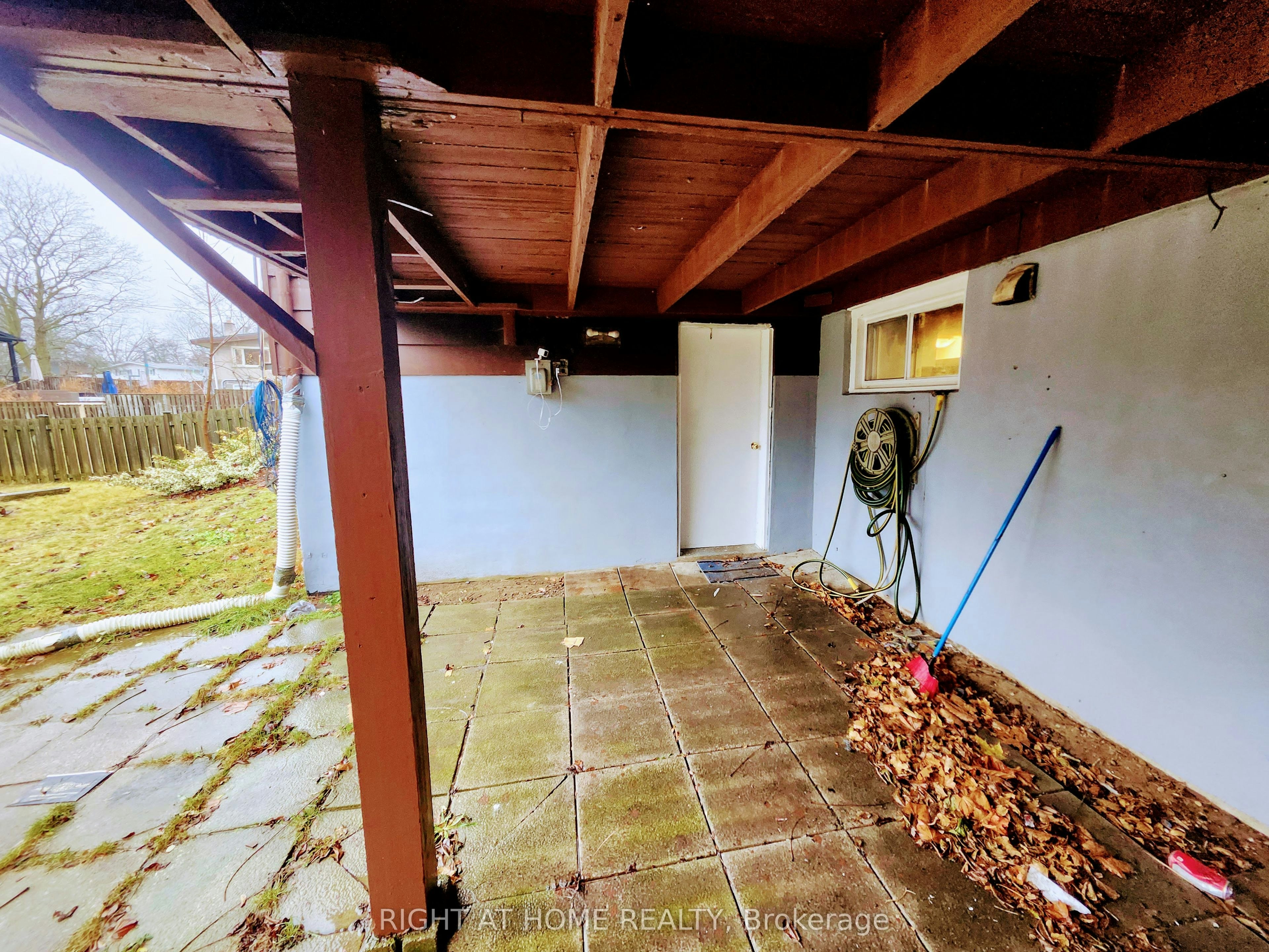 Basemnt-48 Westmount Road S, Waterloo, ON, N2L 2K6 - 11